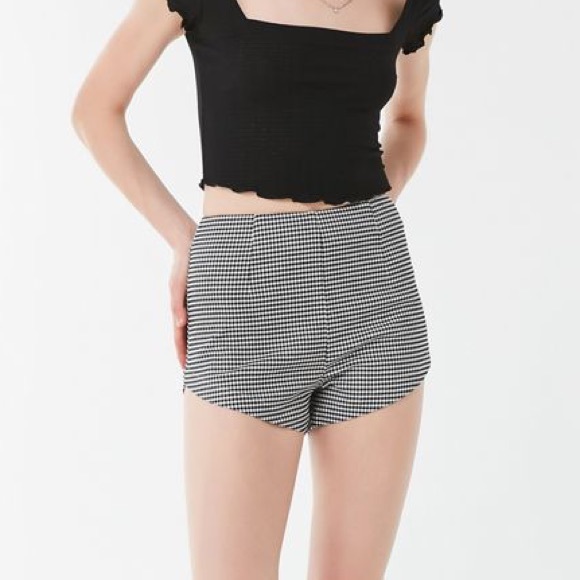 NWT UO High Waisted Retro Pinup Gingham Shorts - Picture 2 of 4